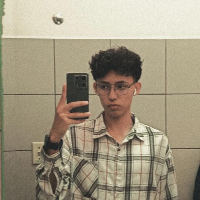 Babysitter in Cartago: Kenneth