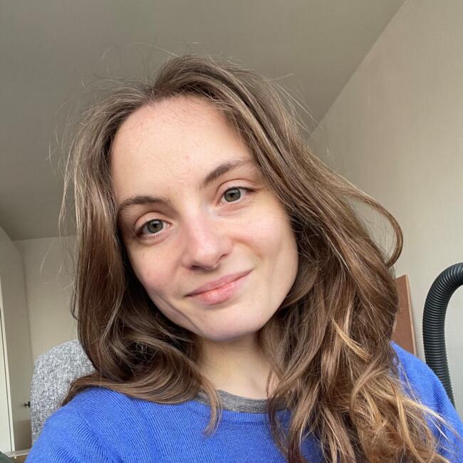Babysitter in Montreal: Emma