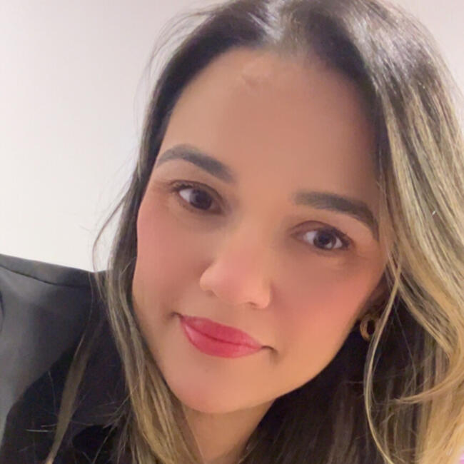 Babysitter em Cascais: Jamilly