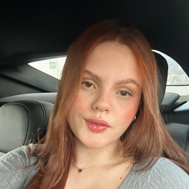 Babysitter em Lisboa: Nathália Barros