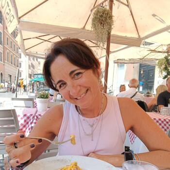 Babysitter Trani: Eude