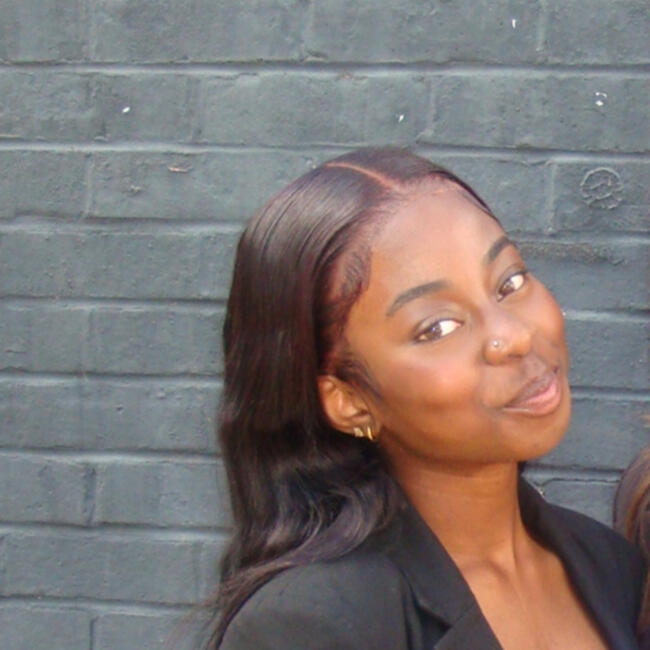 Babysitter in Leicester: Yana