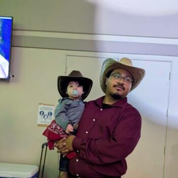 Babysitting job in Converse (Texas): babysitting job Ismael