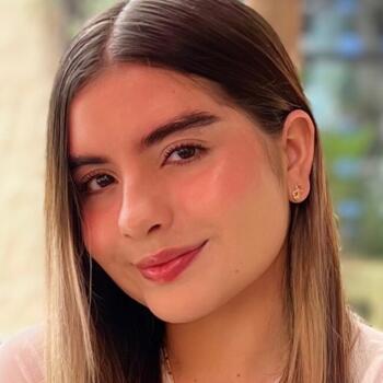 Babysitter Oviedo: Yuli Tatiana