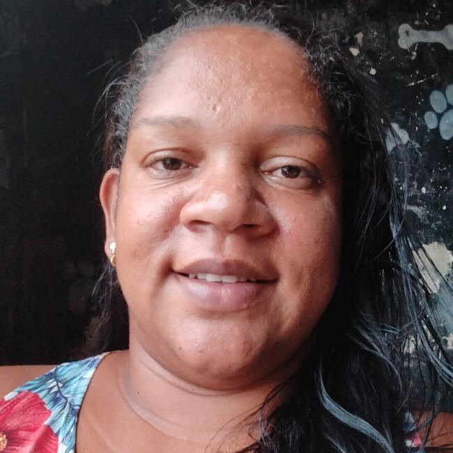 Babysitter in Belém: Alana