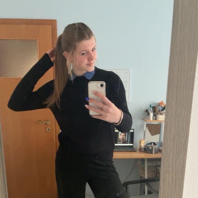 Babysitter in Bree: Yanaïka