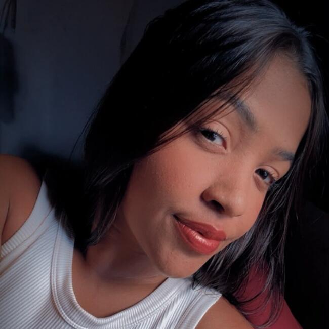 Babysitter in São José dos Campos: Tamires