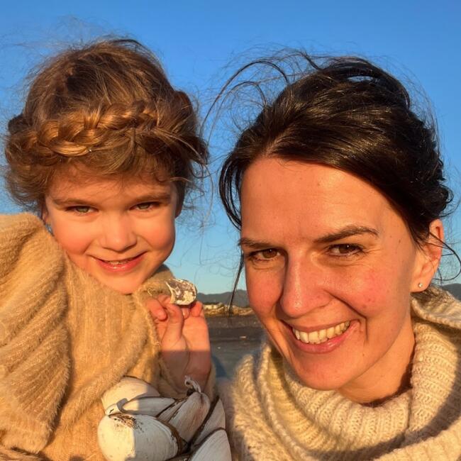 Δουλειά για babysitter στην περιοχή Ουέλλιγκτον: Cherie
