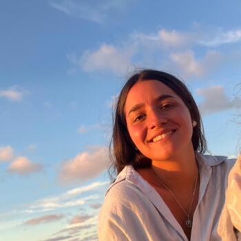 Babysitter in Montevideo: Agustina