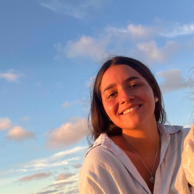 Babysitter in Montevideo: Agustina