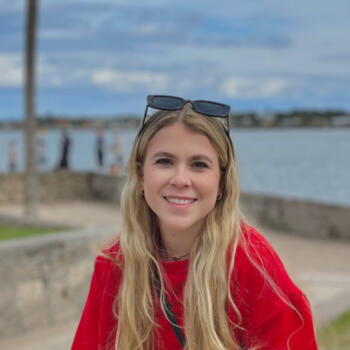 Babysitter in Jacksonville: CATALINA