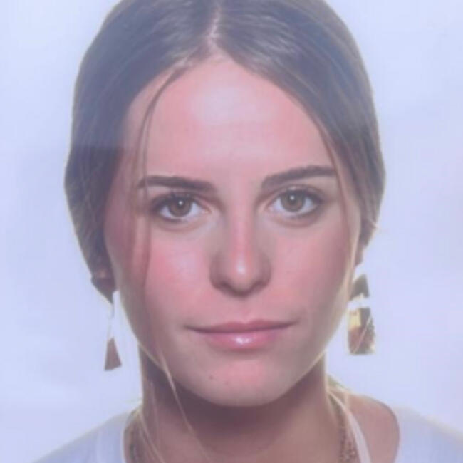 Babysitter in Sant Cugat del Vallès: Julia