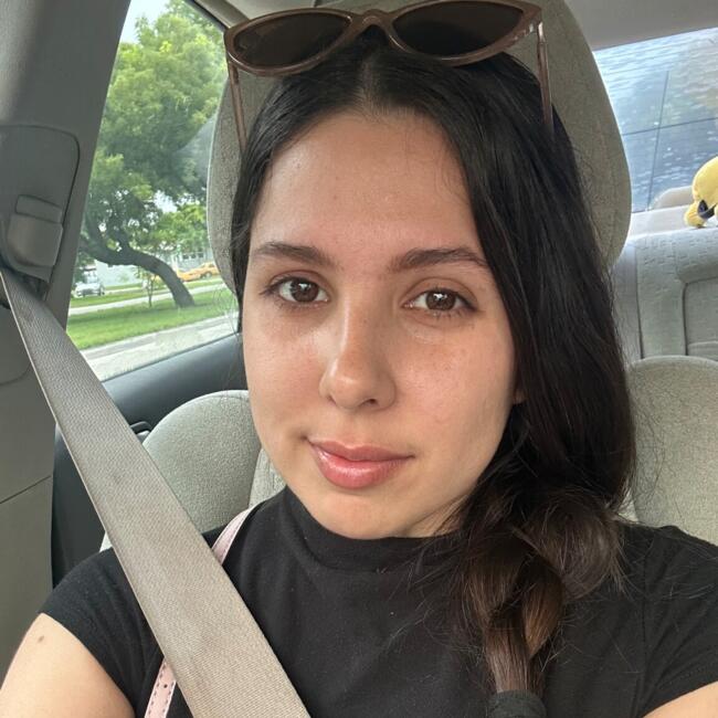 Babysitter in Miami: Victoria