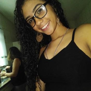 Babá Juiz de Fora: Karol