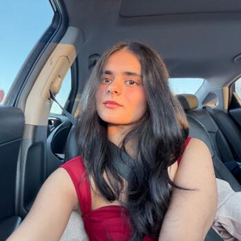 Babysitter a Caledon Village: Anvesha