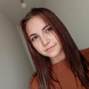 Niñera en Dos Hermanas: María