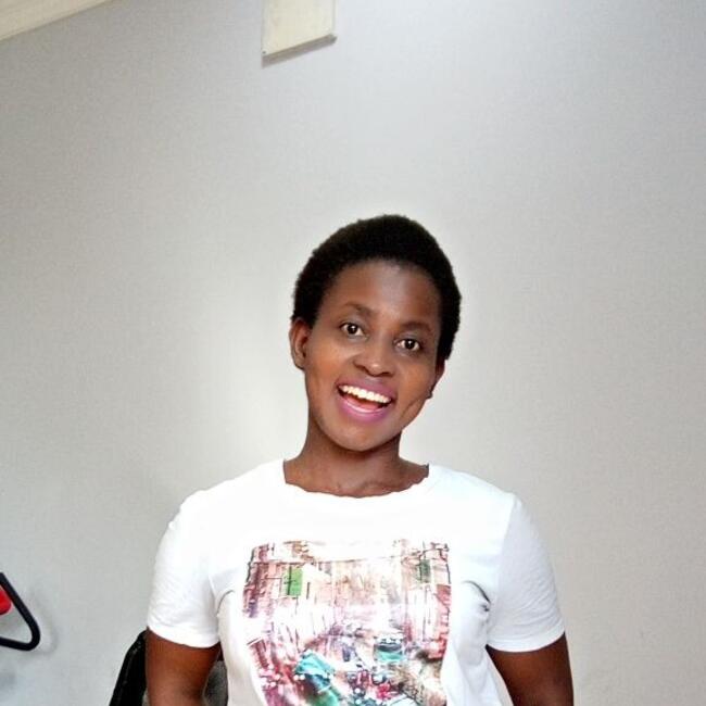 Babysitter in Doha: Alinaitwe