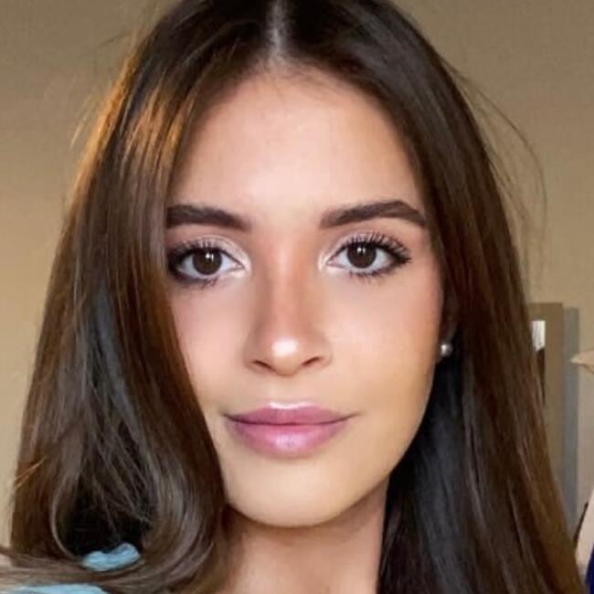 Babysitter in Ballyboden: Andrea