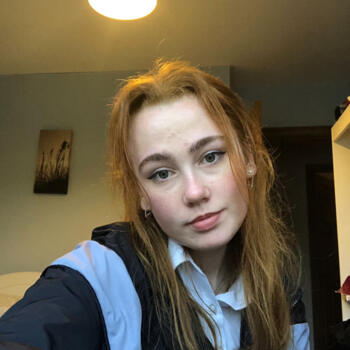 Babysitter in Limerick: Loren