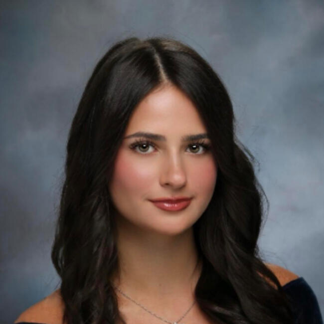 Babysitter in Staten Island: Milana