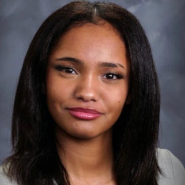 Babysitter in Richmond Hill: Sabrina