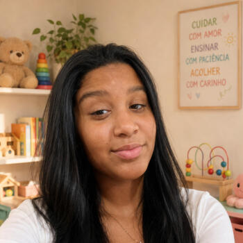 Babysitter Queimados: Evellen