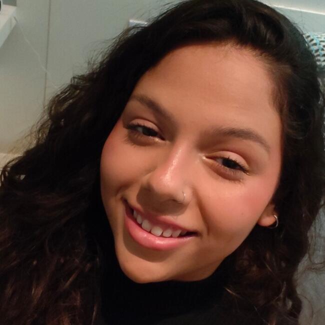 Babysitter in Montes Claros: Rayssa