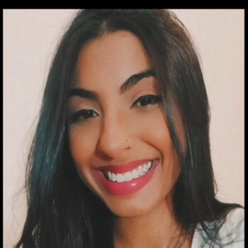 Babysitter em Loulé: Luiza