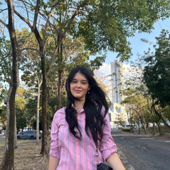 Babysitter in Panama City: Angie