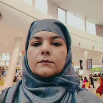 Babysitter in Lahore: Farah