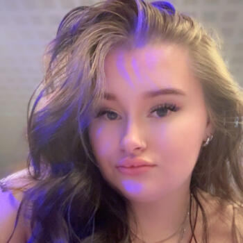 Babysitter in Amfreville-la-Mi-Voie: Éva