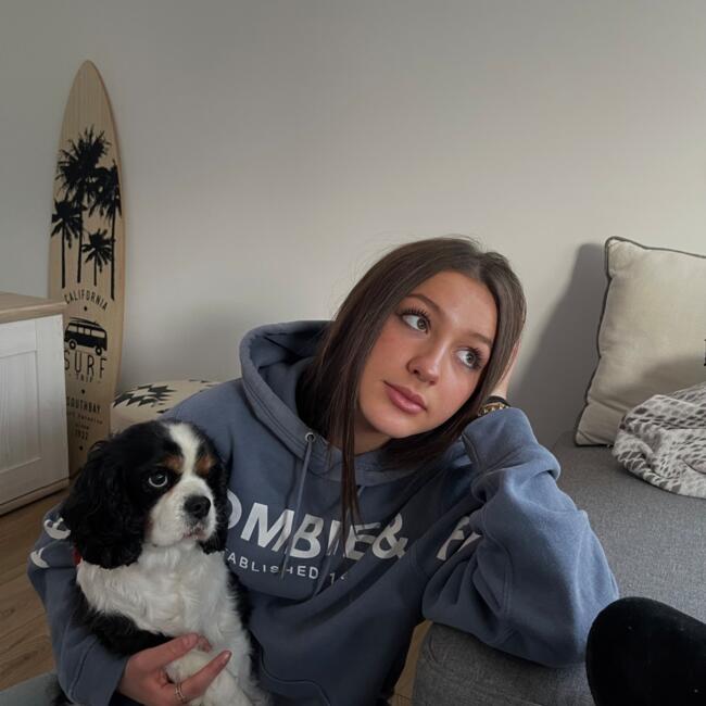 Babysitter in Marcoussis: Jenna