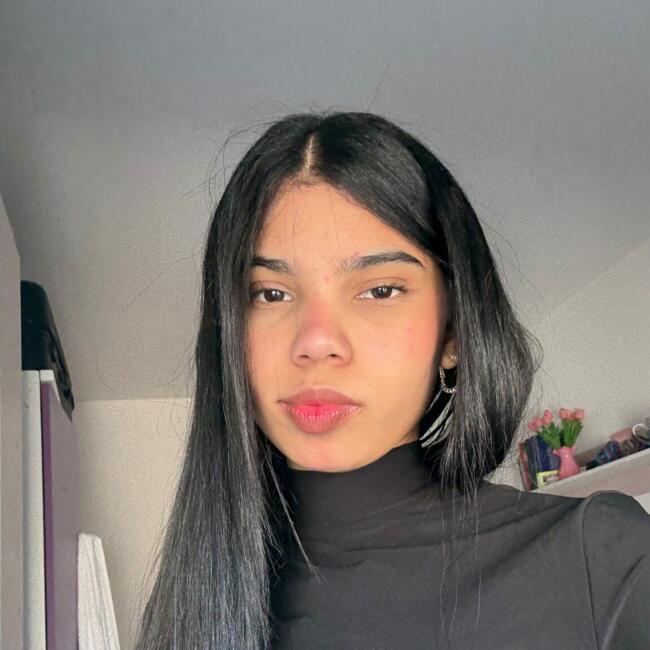 Canguro en Toledo: Valeria Hernández