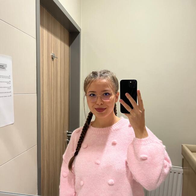 Babysitter in Alba Iulia: Elisa