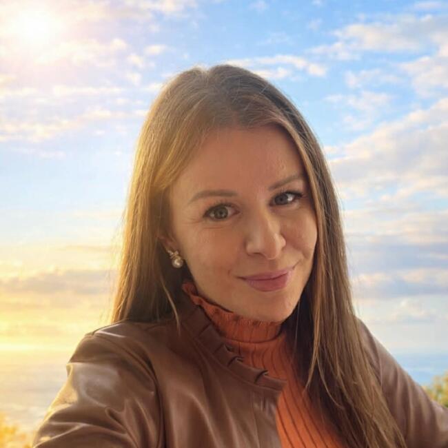 Babysitter in Volketswil / Volketswil (Dorf): Anzhela