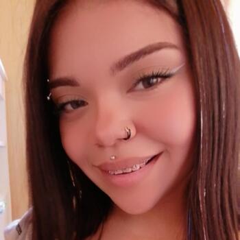 Babysitter in Coronel: Gabriela Chávez