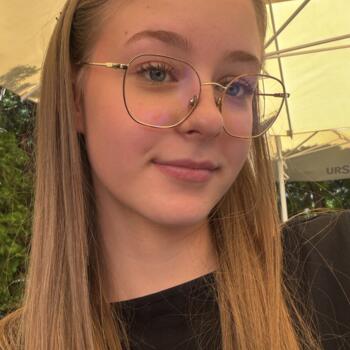 Babysitter in Nürnberg: Diana-Natalia