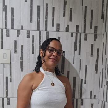 Babá em Salvador: Sidineide