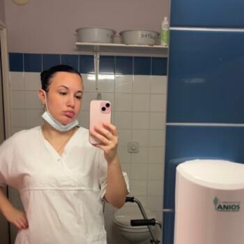 Babysitter in Bourges: Lounna