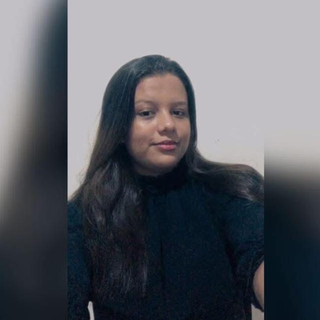 Babysitter in Caucaia: Amanda