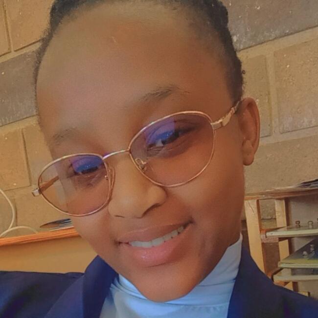 Babysitter in Midrand: Elsie