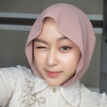 Babysitter Jakarta: Alfiah