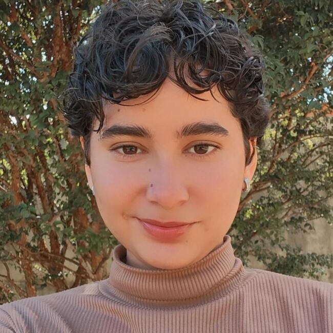 Babysitter in Hortolândia: Luana