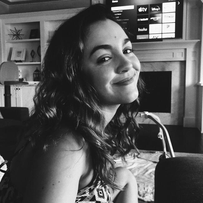 Babysitter in Contagem: Priscyla