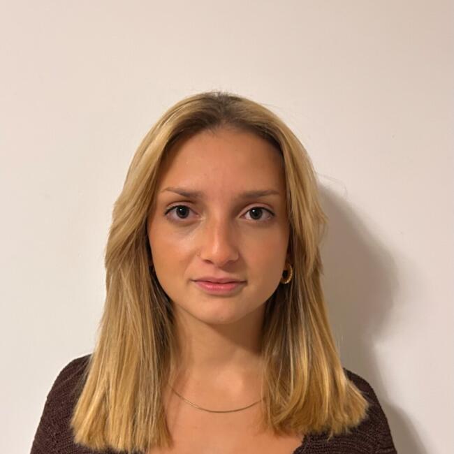 Babysitter em Charneca de Caparica: Sofia