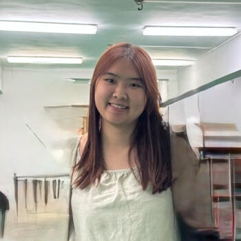 位于Singapore Island的临时保姆: Hui Ting Eunice