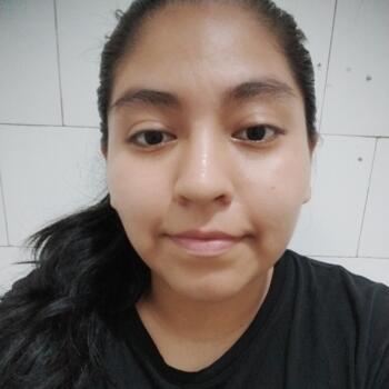 Babysitter in Lima: Carolina