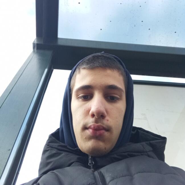 Babysitter in Étampes: Joan