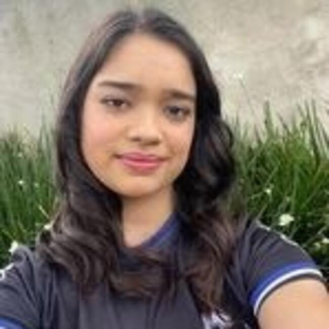 Babá em Colombo: Yasmim