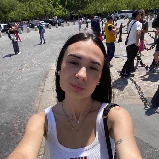 Canguro en Montornès del Vallès: Carla